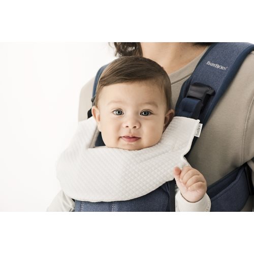 Teething Bib for Baby Carrier One   White (6)